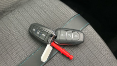 Peugeot 208 1.2 PureTech 100 Allure Premium 5dr Petrol Hatchback